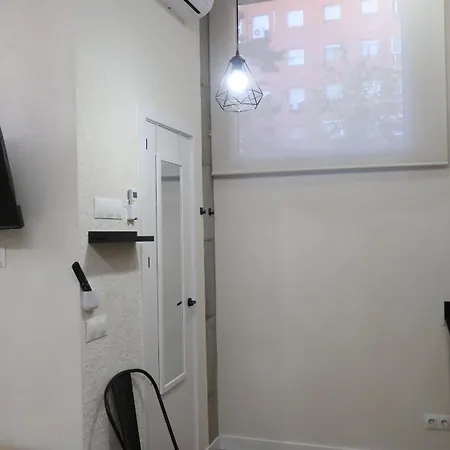 Apartament Ama Madrid Metropolitano 12 Zewnętrze zdjęcie
